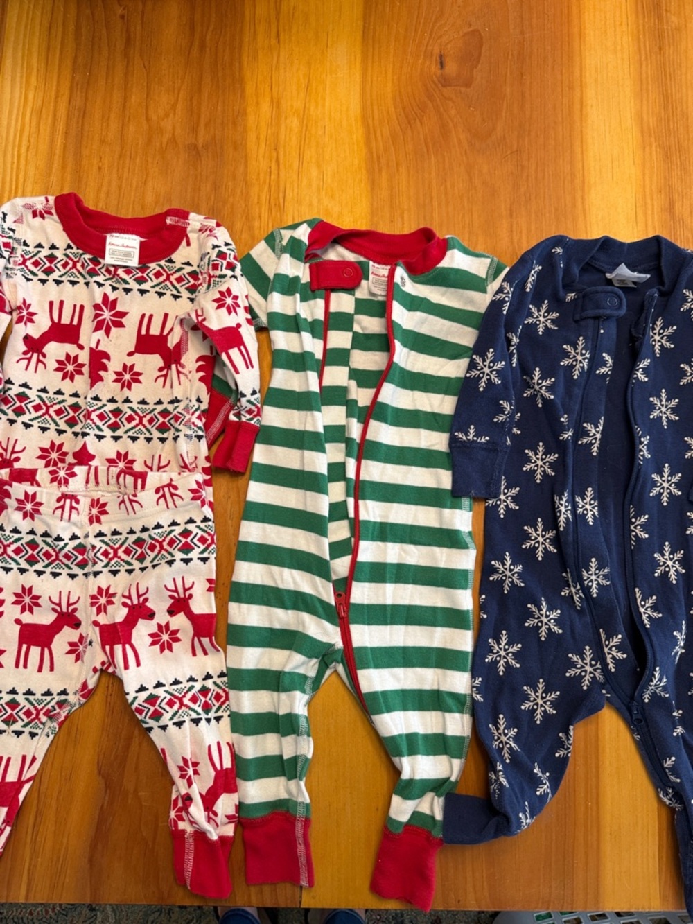 Hanna Andersson Holiday Sleepers - Red, Green, Navy